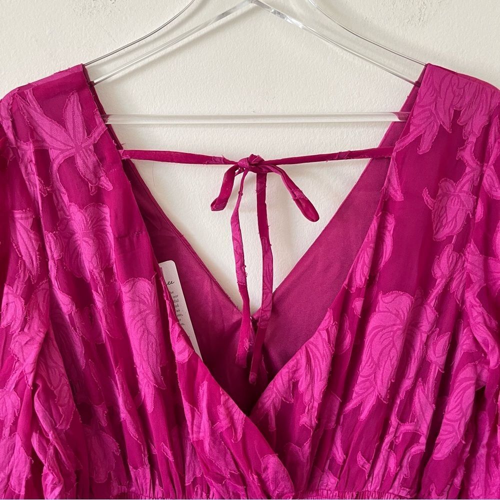 NWT B.O.G. Collective Kiss Me Fuschia Peplum Ruffle Tie Mini Dress Size large - Picture 14 of 16
